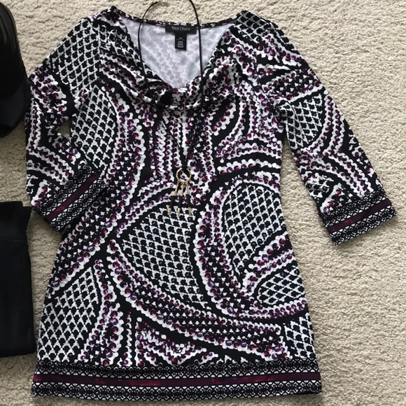 White House Black Market Tunic - Picture 2 of 5